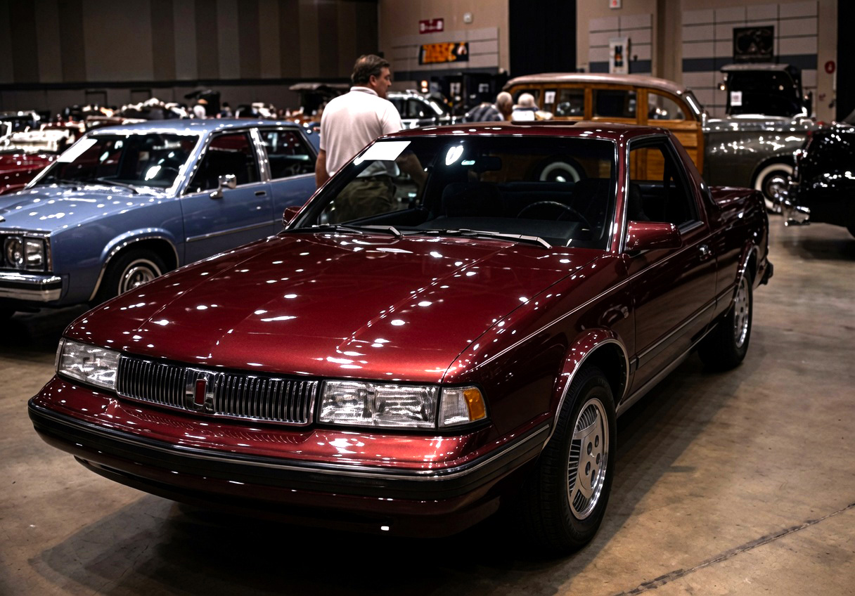 1985 El Ciera Show Vehicle - AI enhanced from video